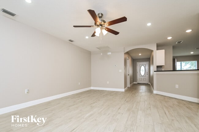 Photo - 11202 Hidden Breeze Dr