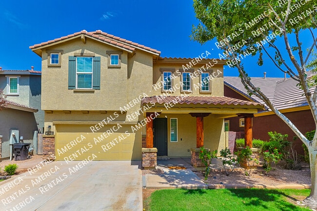 Building Photo - 3424 E Palo Verde St