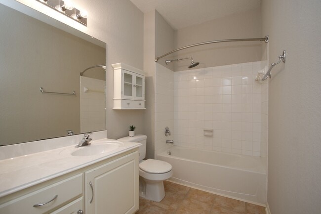 Photo - 7914 Glenn Cliff Dr