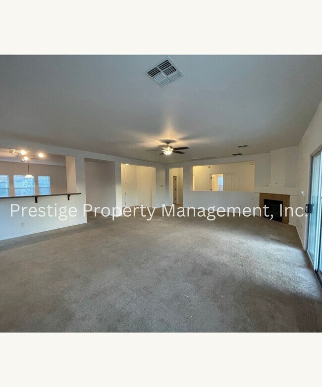 Photo - >>Northwest Home Checks In All The Boxes- Must See!