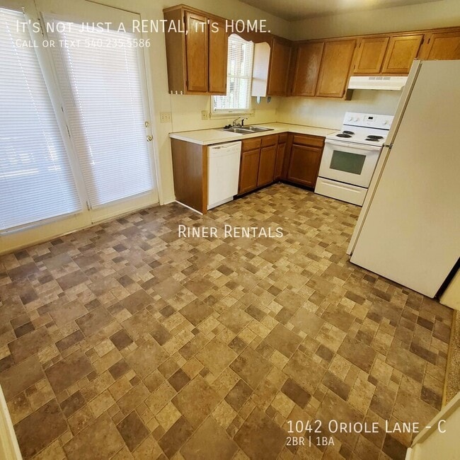 Photo - 1042 Oriole Ln Unit C