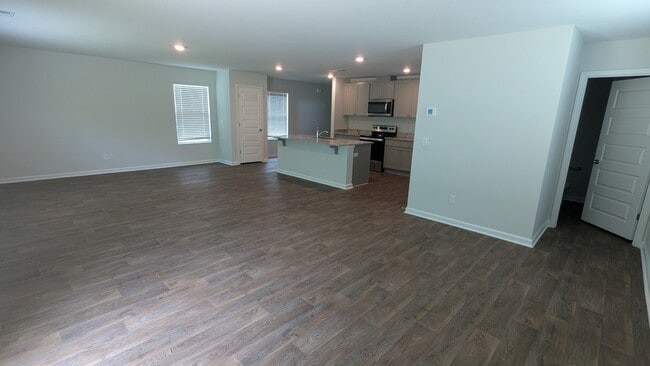 Photo - 415 Coconut Dr