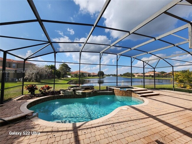 Building Photo - 2802 Quiet Water Trail