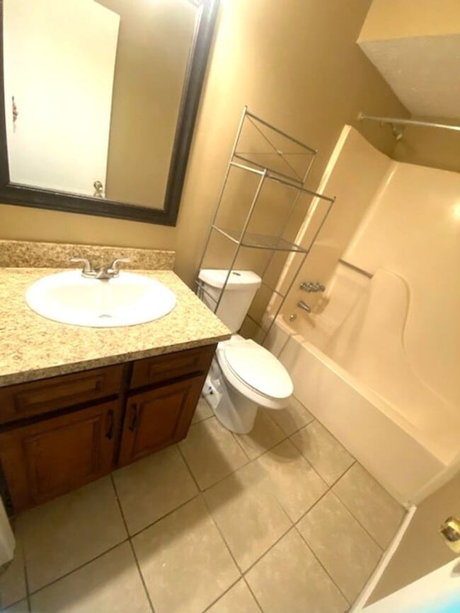 Photo - 6674 Foxdale Dr