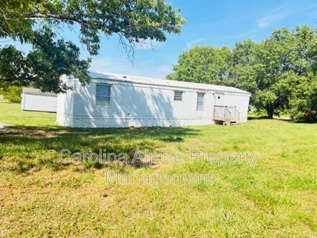 Building Photo - 3822 Towery Rd