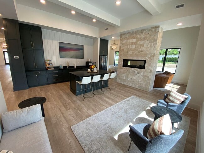 Photo - The Flats at Westbury