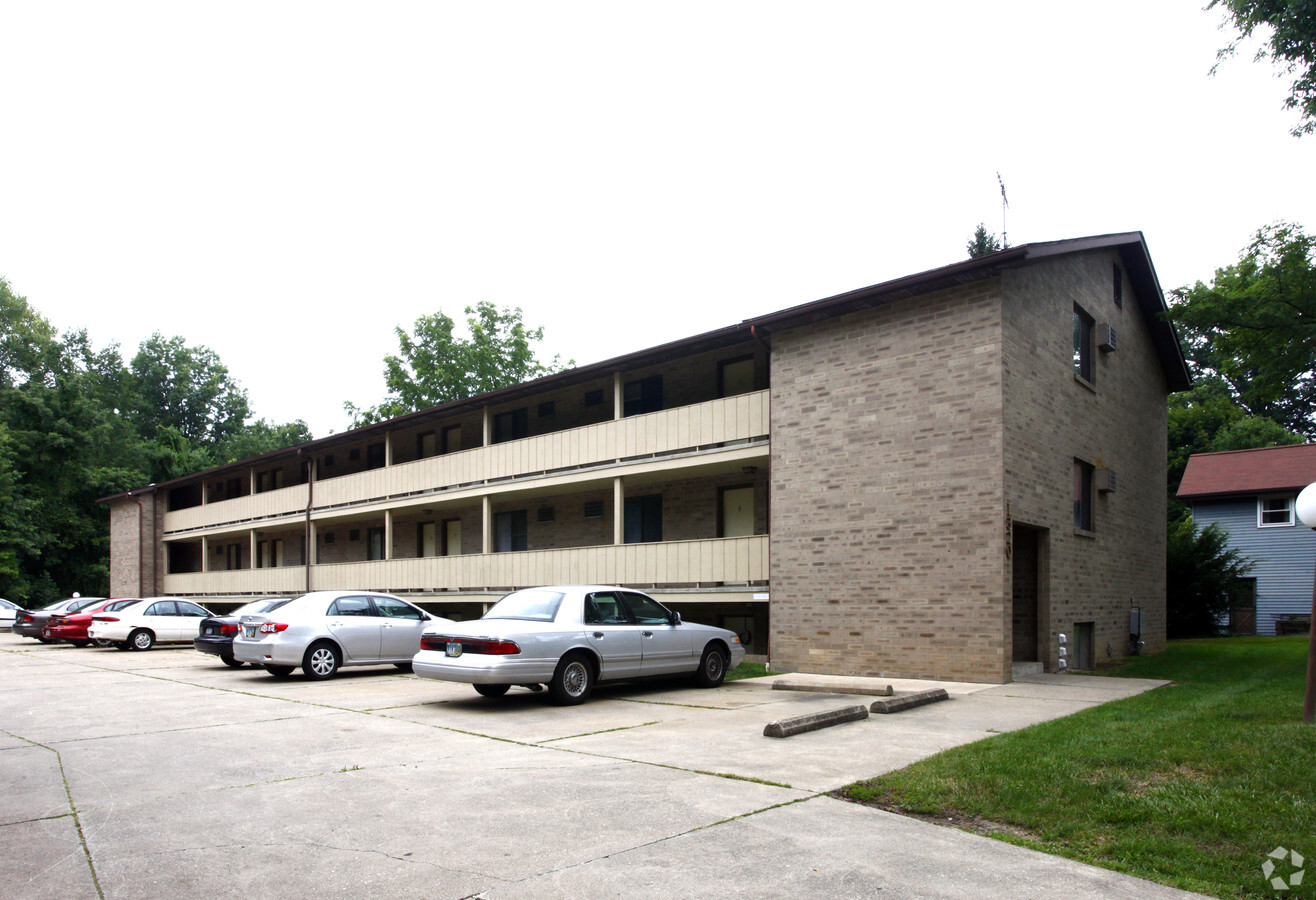 1320 Bailey Rd - 1320 Bailey Rd Apartments