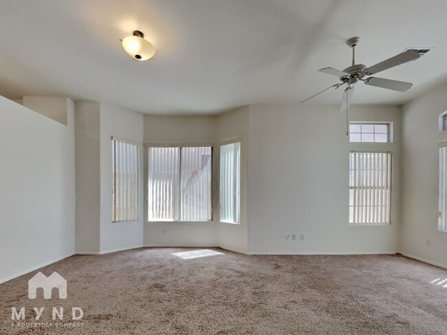 Photo - 4528 E Rowel Rd