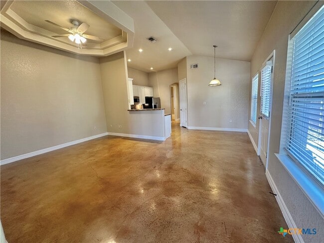 Photo - 362 E Faust St