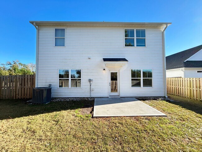 Photo - The Landing at Lewis Creek |