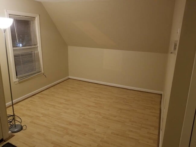 Photo - 24 Turner St Unidad #3