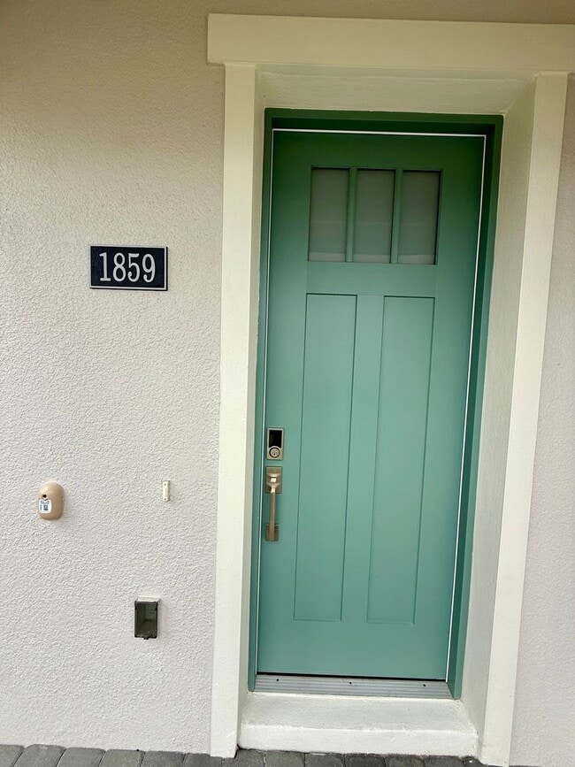 Photo - Modern New Construction Townhome with Detached Garage & Premium Finishes in Apopka