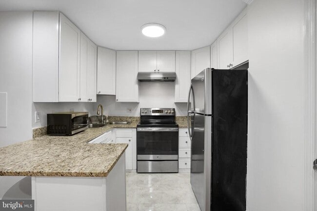 Photo - 1828 California St NW