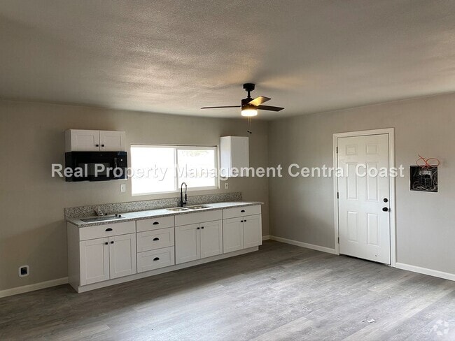 Building Photo - 1192 S 13th St Unit B Rental