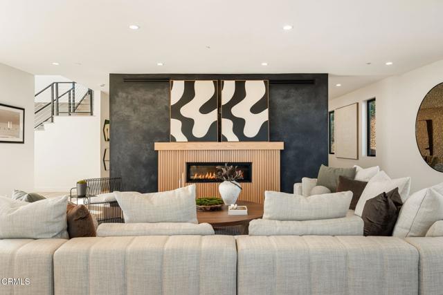 Photo - 708 Skyview Terrace