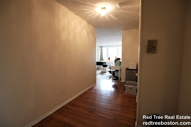 Photo - 1999 Commonwealth Avenue Unit 12