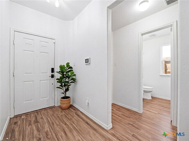 Photo - 21412 Wilmiller Ln