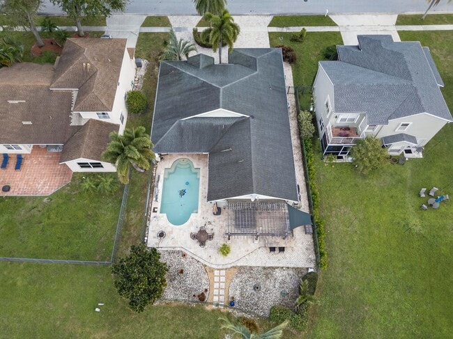 Photo - 9121 Paragon Way