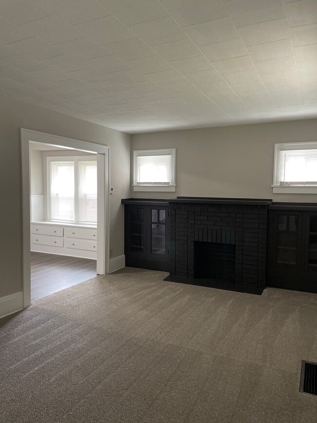 Photo - 147 Conrad St