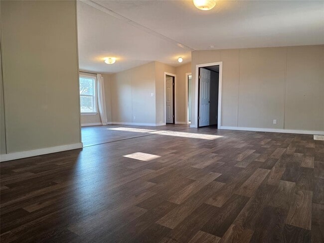 Photo - 1065 E Old Hallettsville Rd