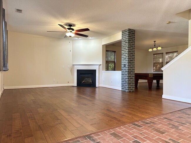 Photo - SPACIOUS HOME AWARD WINNING SCHOOLS