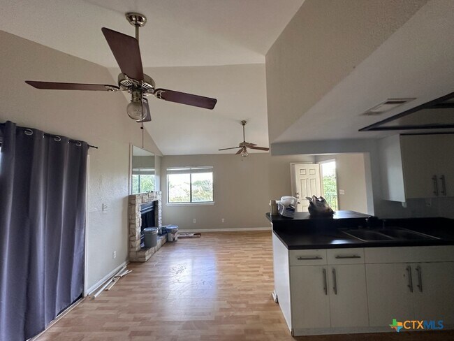 Photo - 1013 Chestnut St Unit C6