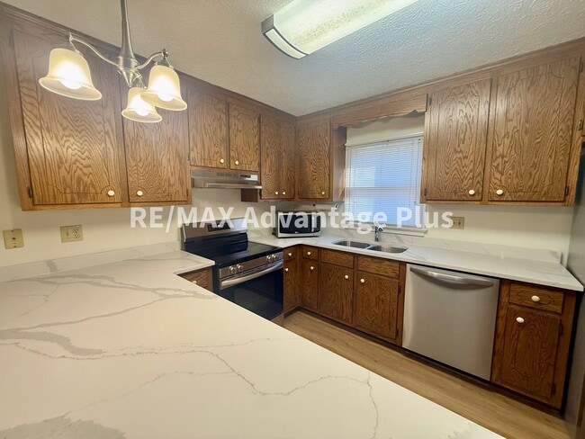 Photo - Spacious home with fiber internet close to Charlotte Court House