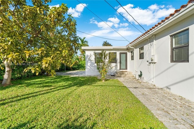 Photo - 6060 SW 16th Terrace