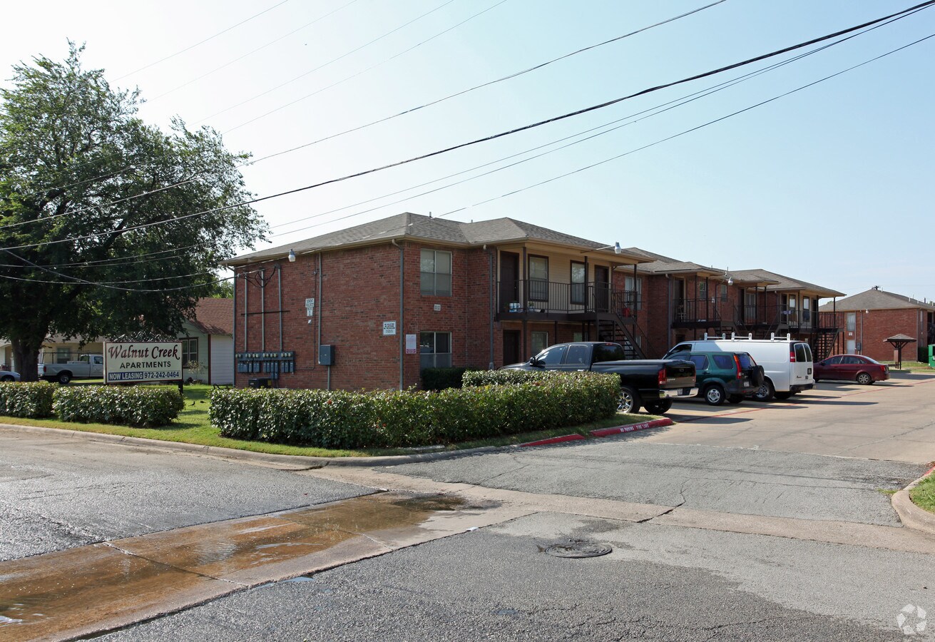 Walnut Creek Apartments - Walnut Creek Apartments