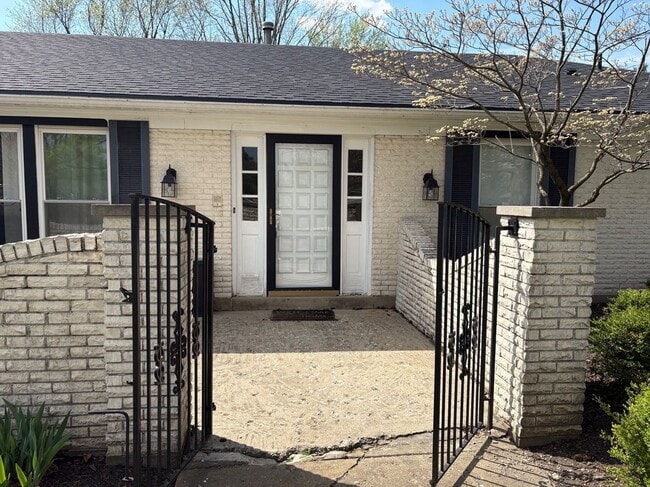 Photo - 2087 Granada Dr