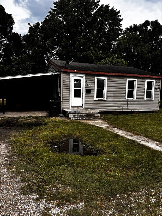 Photo - 4160 Maple Dr