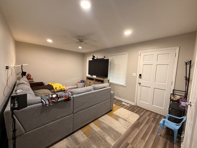 Photo - 507 Birchwood Ct