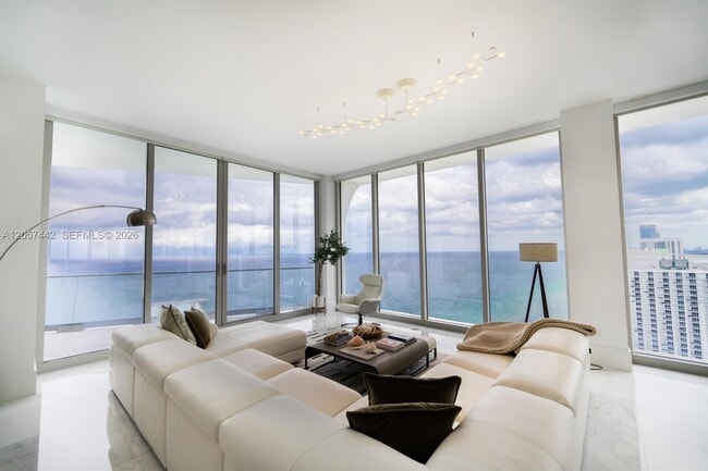 Photo - 16901 Collins Ave Unit 4201