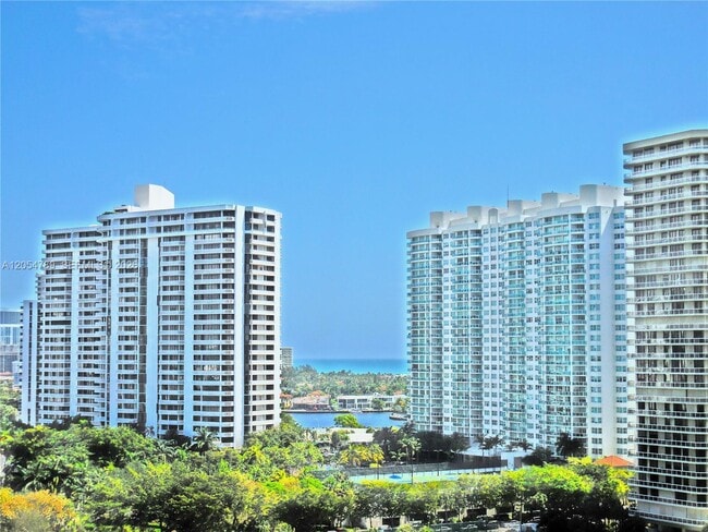 Photo - 1000 E Island Blvd Unit 2308