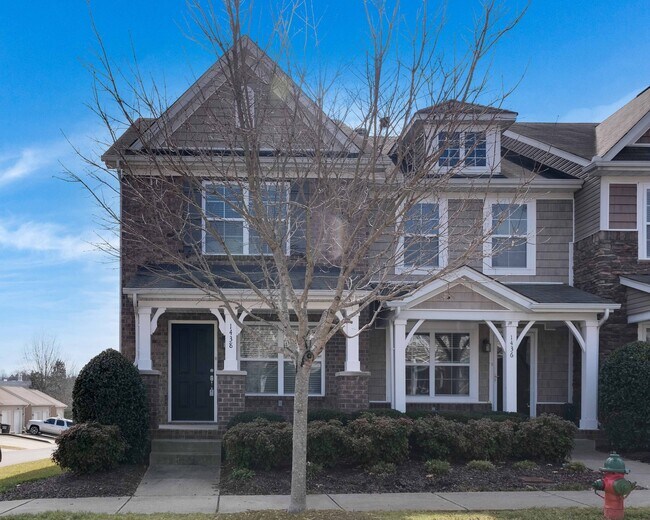 Photo - 1438 Riverbrook Dr