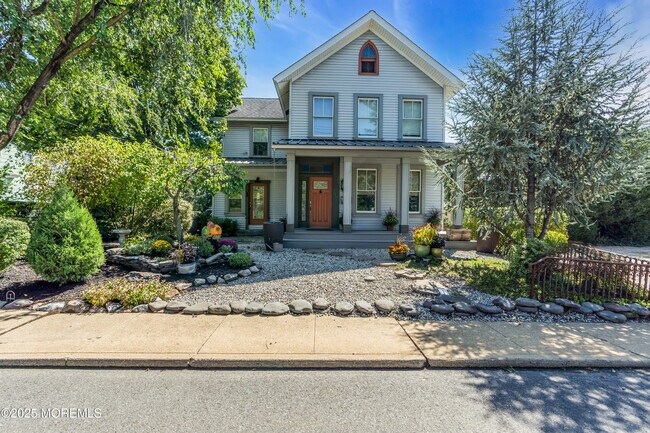 Photo - 146 Rumson Rd