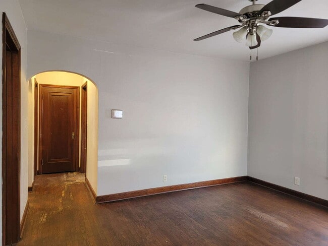 Photo - Spacious 2-Bedroom Apartment Downtown Appleton