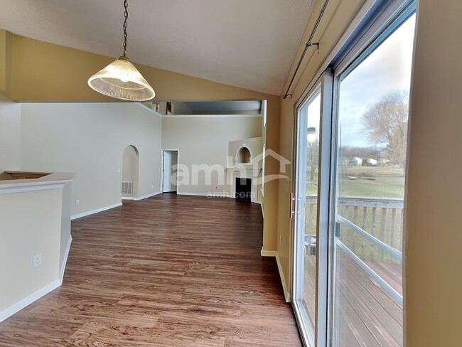 Photo - 103 Spring Brook Ct