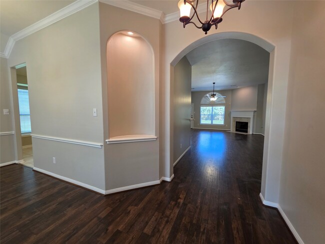 Building Photo - 536 Mannington Ln