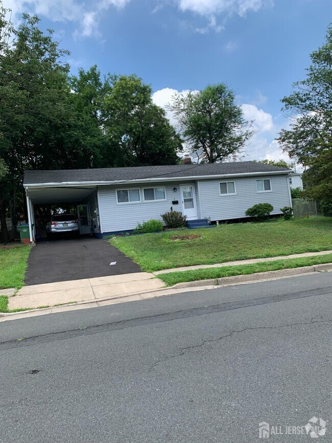 Building Photo - 2 Brookside Rd Rental