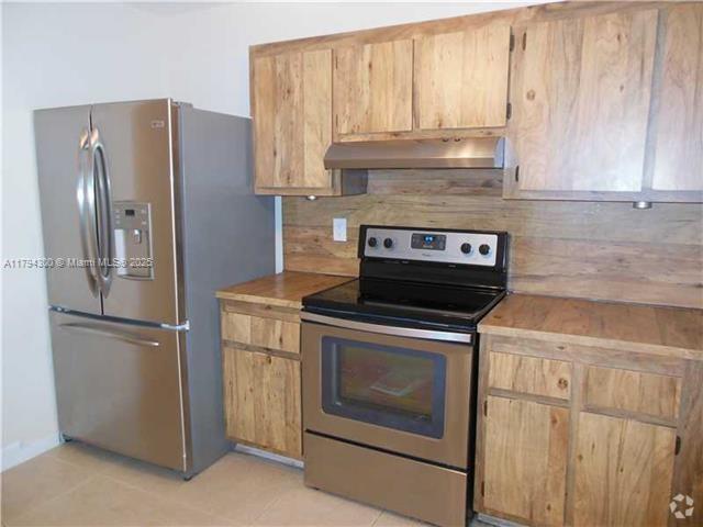 Building Photo - 8510 SW 149th Ave Unit 1110 Rental