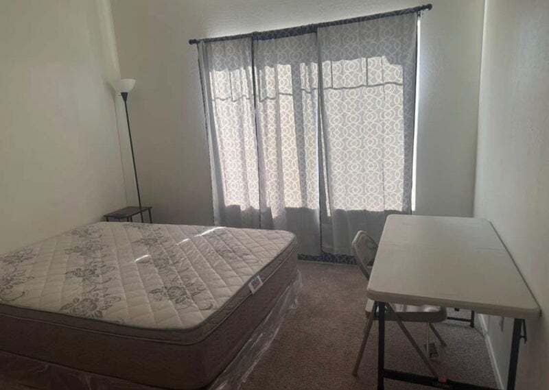 Photo - 1070 S Bogle Ct