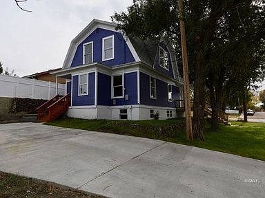 Photo - 220 W Allard St