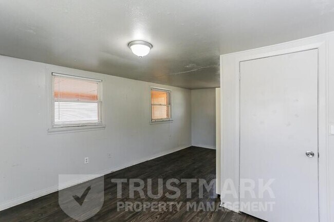 Photo - 404b Hill St Unidad B