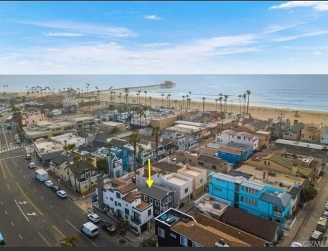 Located off 24th Street - 127 24th St