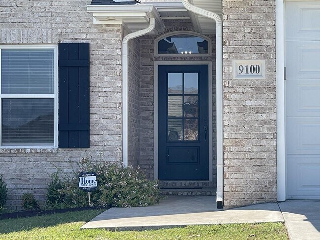 Photo - 9100 Maysview Ln
