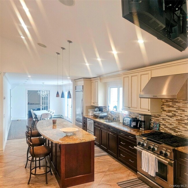 Photo - 10 Foxwood Ln