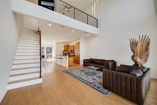 Photo - 959 W Bluff St Unit 105