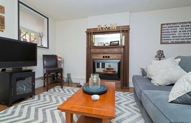 Photo - 132 Lancaster St Unidad G