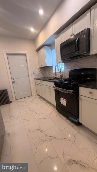 Photo - 2148 S Lambert St